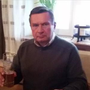 Andreas, 69 лет, Москва
