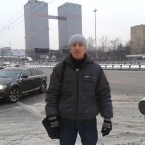 Парни в Орехово-Зуево: Nasim, 52 - ищет девушку из Орехово-Зуево
