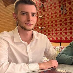 Максим, 23 года, Астрахань