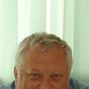 Василий, 65 лет, Череповец