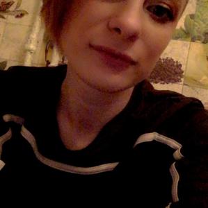 Девушки в Смоленске: Елена, 24 - ищет парня из Смоленска