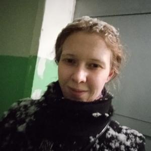 Девушки в Нижний Новгороде: Светлана, 22 - ищет парня из Нижний Новгорода