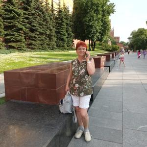 Девушки в Санкт-Петербурге: Валя, 66 - ищет парня из Санкт-Петербурга