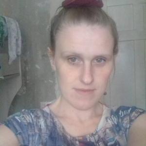 Девушки в Липецке: Nadezhda, 35 - ищет парня из Липецка