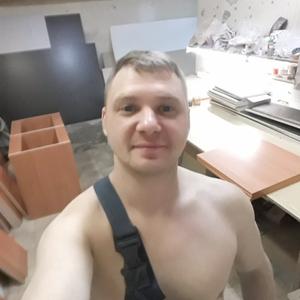 Виктор, 38 лет, Магадан