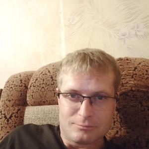 Александр, 32 года, Павловск