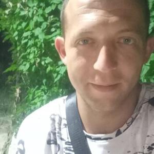 Парни в Волгограде: Алексей, 35 - ищет девушку из Волгограда