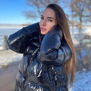 Девушки в Омске: Ксения, 27 - ищет парня из Омска