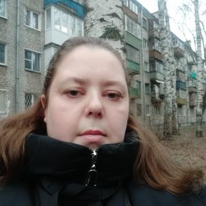 Девушки в Нижний Новгороде: Марина, 37 - ищет парня из Нижний Новгорода