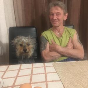 Парни в Калининграде: Виктор, 60 - ищет девушку из Калининграда