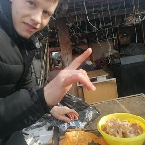 Парни в Елизово: Дмитрий, 23 - ищет девушку из Елизово