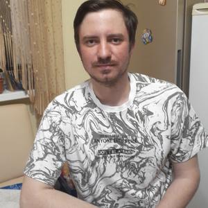 Виктор, 25 лет, Батайск