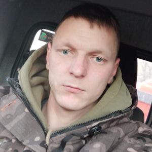 Парни в Донецке: Пётр, 28 - ищет девушку из Донецка