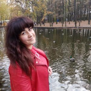 Девушки в Новомосковске: Нина, 39 - ищет парня из Новомосковска