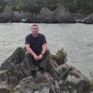 Парни в Бийске: Андрей, 50 - ищет девушку из Бийска