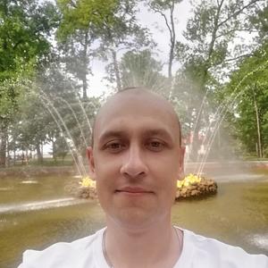 Антон, 29 лет, Кировск