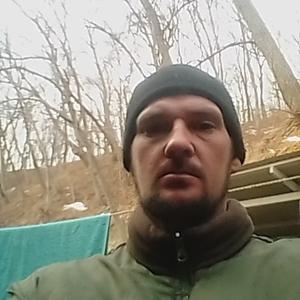 Михаил Кузнецов, 30 лет, Владивосток