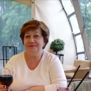 Ната, 70 лет, Москва