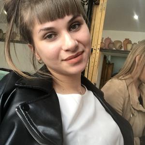 Девушки в Новокузнецке: Александра, 24 - ищет парня из Новокузнецка