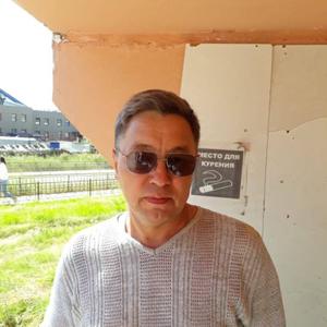 Парни в Якутске: Михаил, 59 - ищет девушку из Якутска