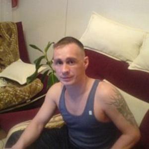 Алексей, 47 лет, Пласт
