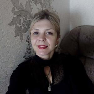Девушки в Черногорске: Наталья, 41 - ищет парня из Черногорска