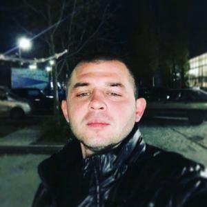 Дмитрий, 34 года, Сальск