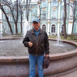 Олег, 58 лет, Киров