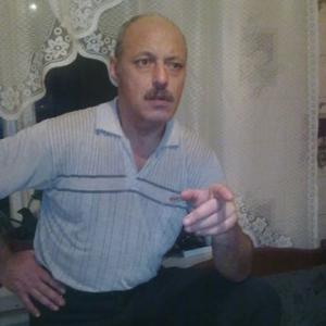 Николай, 58 лет, Мирный