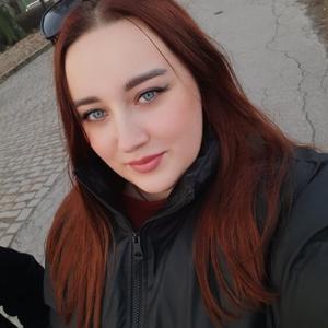 Девушки в Таганроге: Александра, 25 - ищет парня из Таганрога