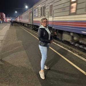 Девушки в Вологде: Анна, 31 - ищет парня из Вологды