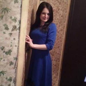 Девушки в Новосибирске: Настена, 28 - ищет парня из Новосибирска