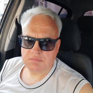 Виктор, 54 года, Рязань