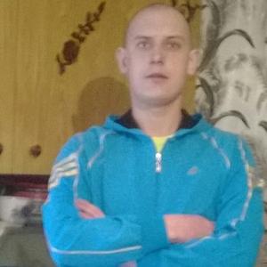 Сергей, 38 лет, Луга