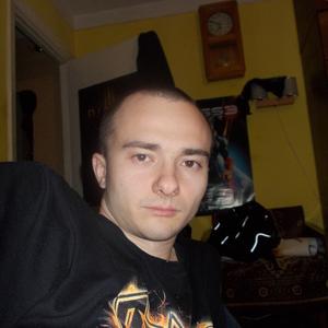 Валерий, 37 лет, Череповец