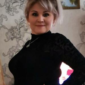 Девушки в Казани (Татарстан): Татьяна, 43 - ищет парня из Казани (Татарстан)