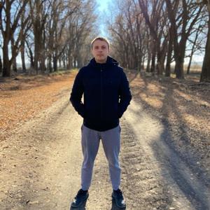 Парни в Егорлыкская: Павел, 28 - ищет девушку из Егорлыкская
