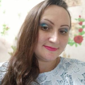 Девушки в г. Канаш (Чувашия): Ольга Николаева, 46 - ищет парня из г. Канаш (Чувашия)