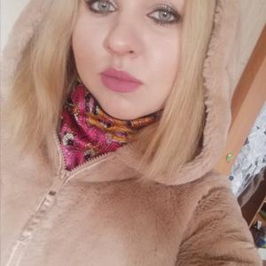 Девушки в Бердске: Снежана Аржанова, 25 - ищет парня из Бердска