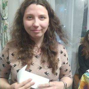 Девушки в Ульяновске: Елена, 26 - ищет парня из Ульяновска