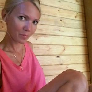 Катя, 42 года, Новосибирск