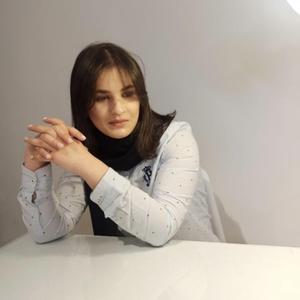 Lusine, 26 лет, Ереван