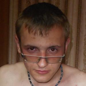 Толя, 32 года, Солигорск