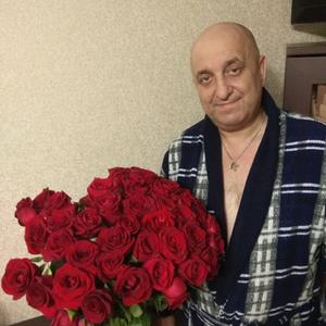 Андрей, 56 лет, Томск