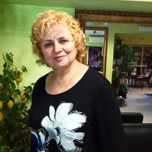Валентина, 70 лет, Астрахань