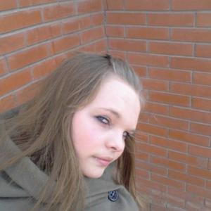 Девушки в Новосибирске: Алена, 28 - ищет парня из Новосибирска