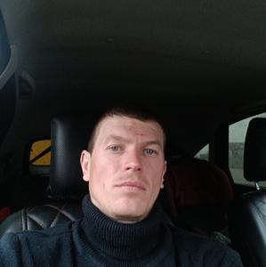 Кирилл, 32 года, Киров