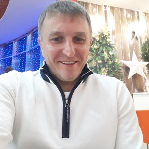 Парни в Нальчике: Андрей, 44 - ищет девушку из Нальчика