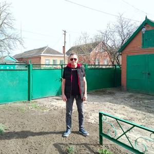 Парни в Батайске: Александр, 58 - ищет девушку из Батайска