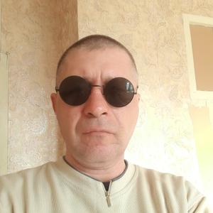 Борис, 46 лет, Магадан
